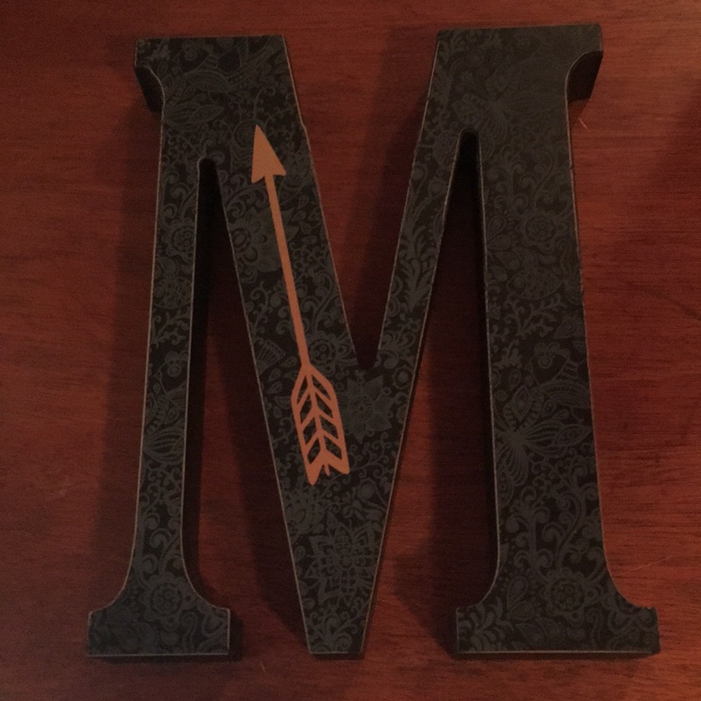 Decorative M